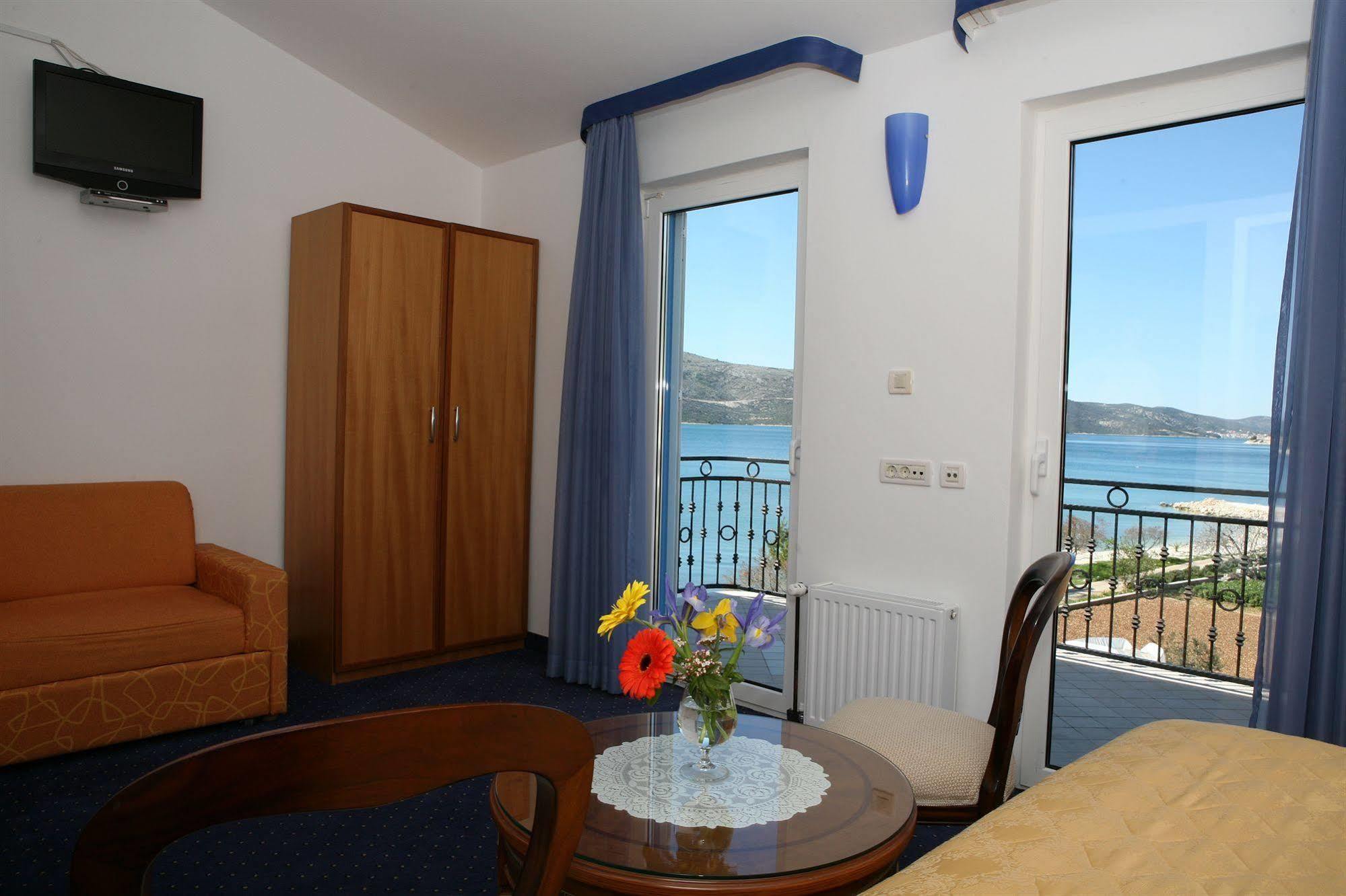 Villa Mediterana Seget Vranjica Dış mekan fotoğraf